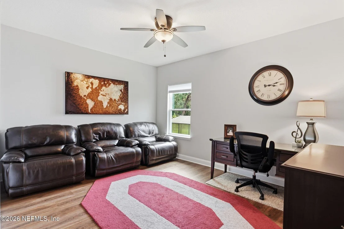 Photo of 2892 OAKGROVE Avenue