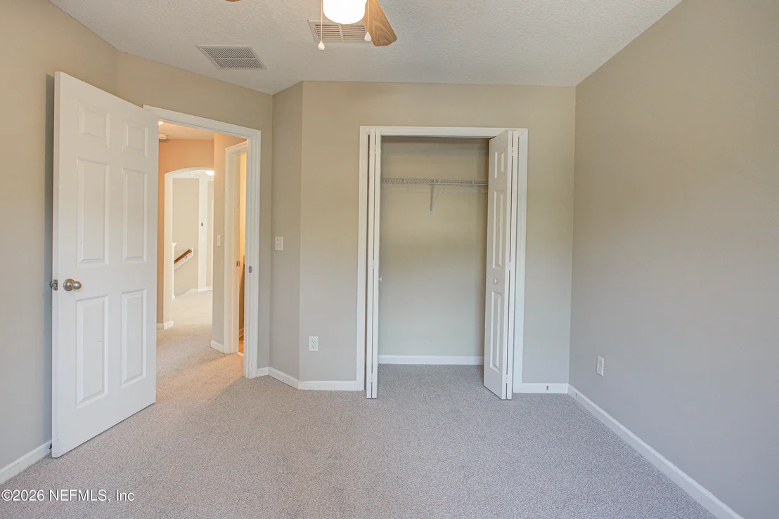 Photo of 40 HOWLAND Drive