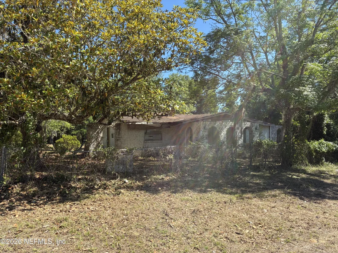Photo of 420 INTERLACHEN Boulevard