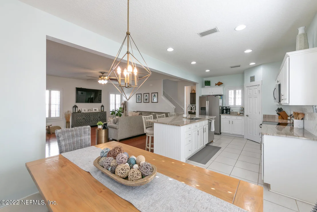 Photo of 3939 PALM Way