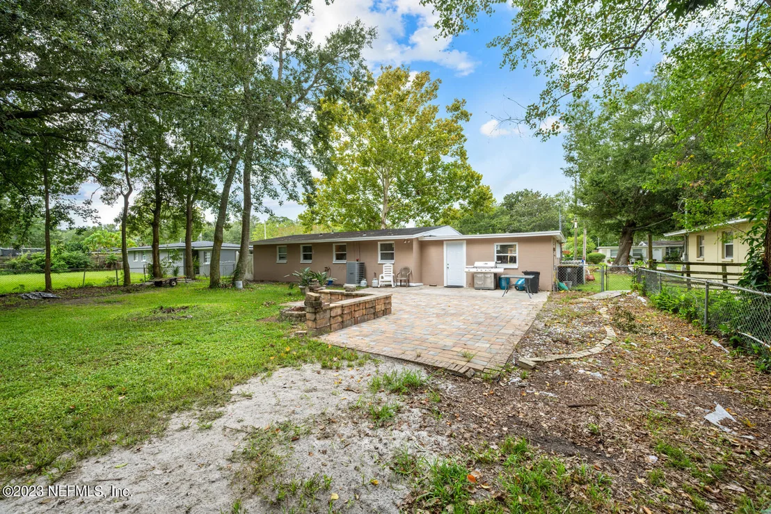 Photo of 6049 VERDES Road