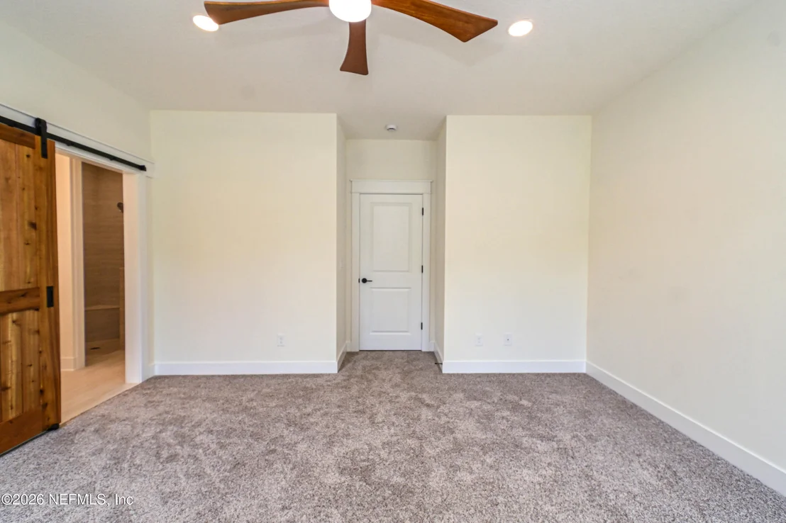 Photo of 839 N LOWDER Street