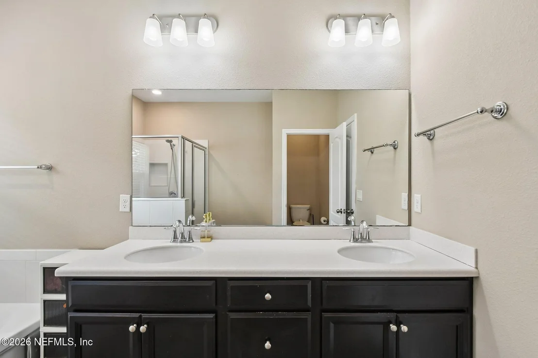 Photo of 1426 KENDALL Drive