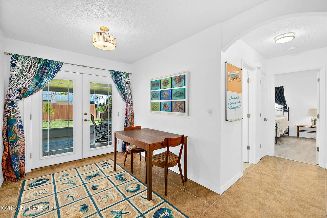 Photo of 322 N 5TH Street