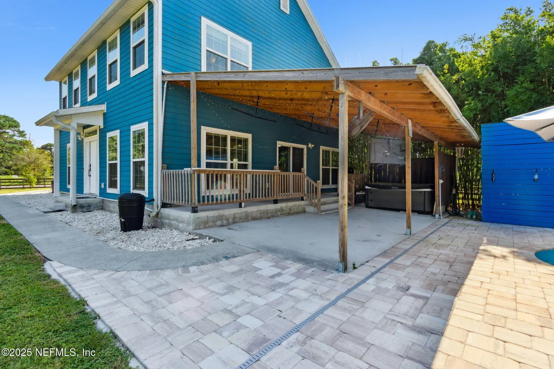 Photo of 16199 SHELLCRACKER Road