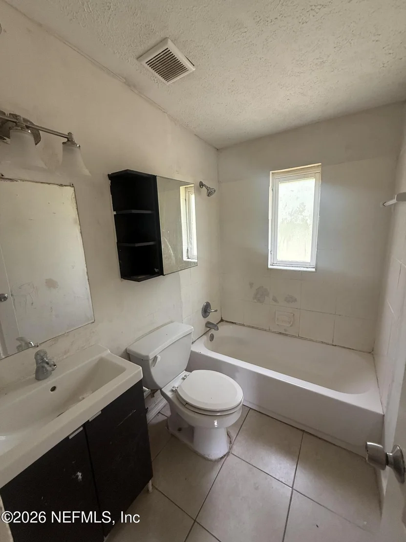 Photo of 4207 HOMER Road E