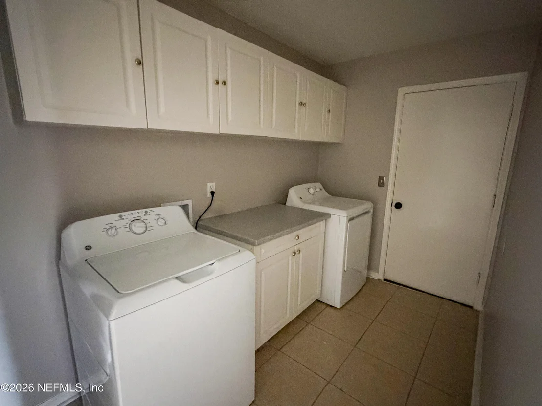 Photo of 1293 MUNSON COVE Drive