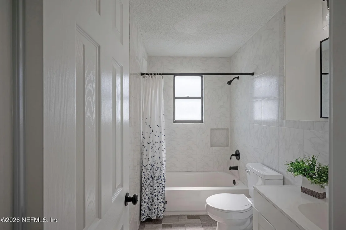Photo of 3219 SUMMERSET Drive