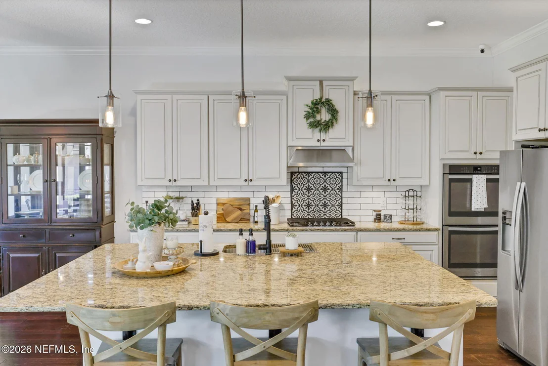 Photo of 550 BRAMBLY VINE Drive
