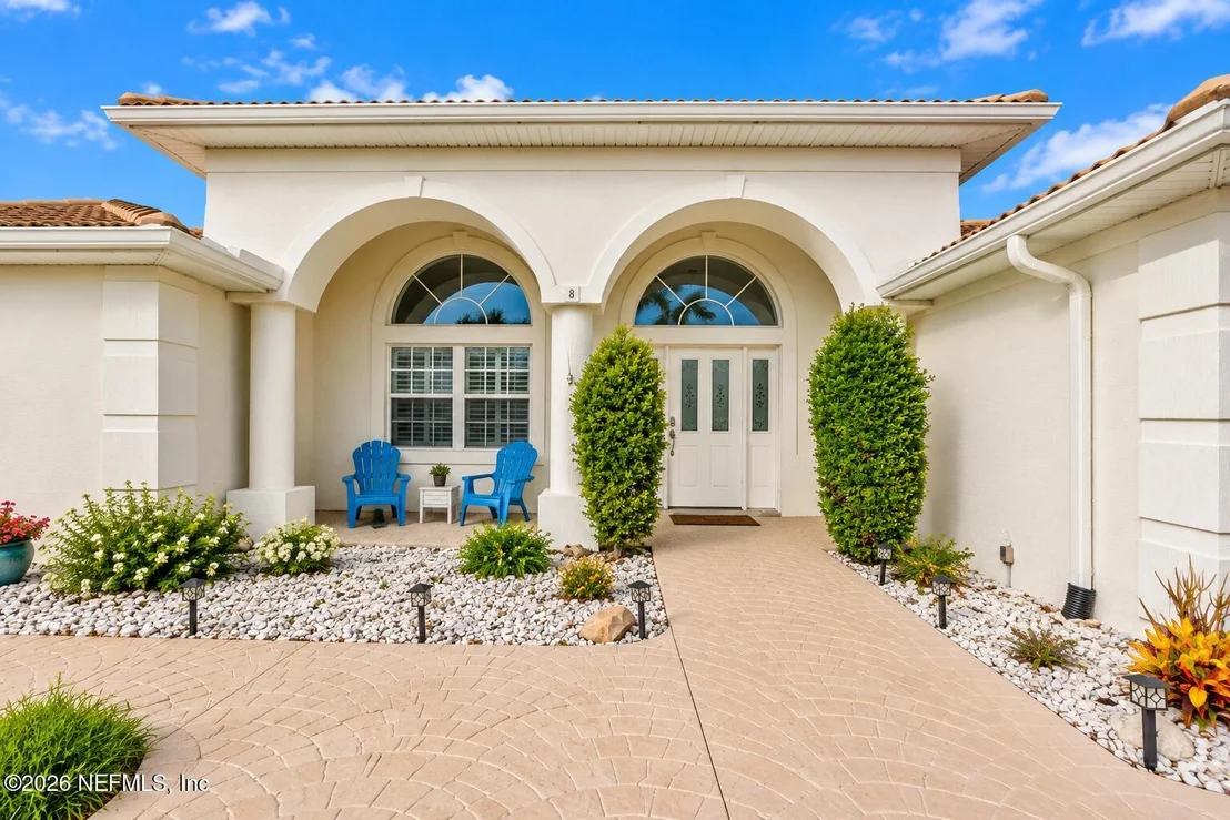 Photo of 8 FIELDSTONE Lane