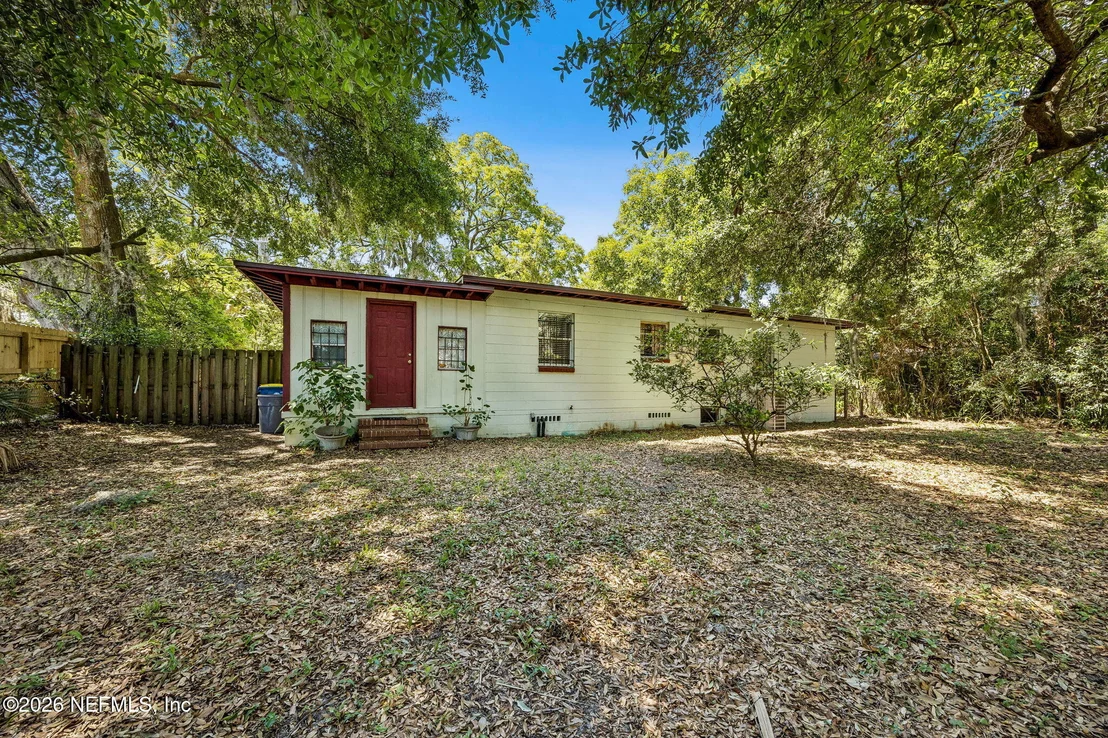 Photo of 5511 BURDETTE Road