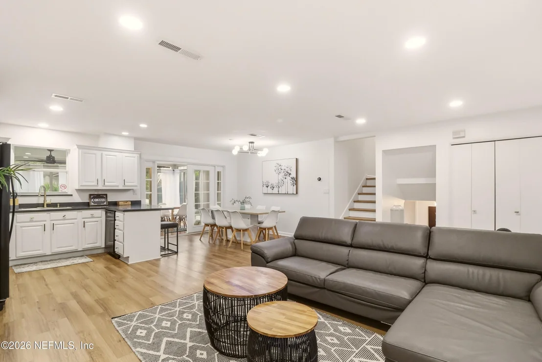 Photo of 4411 HARTMAN Road