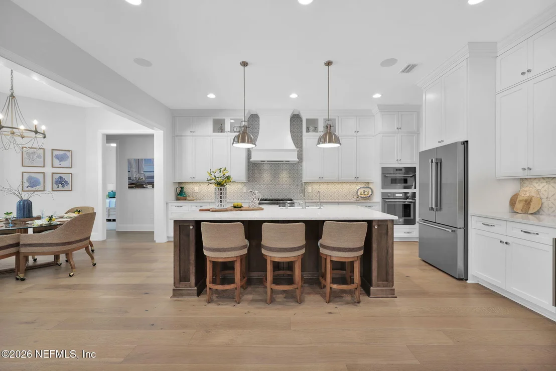 Photo of 237 FELLS Cove