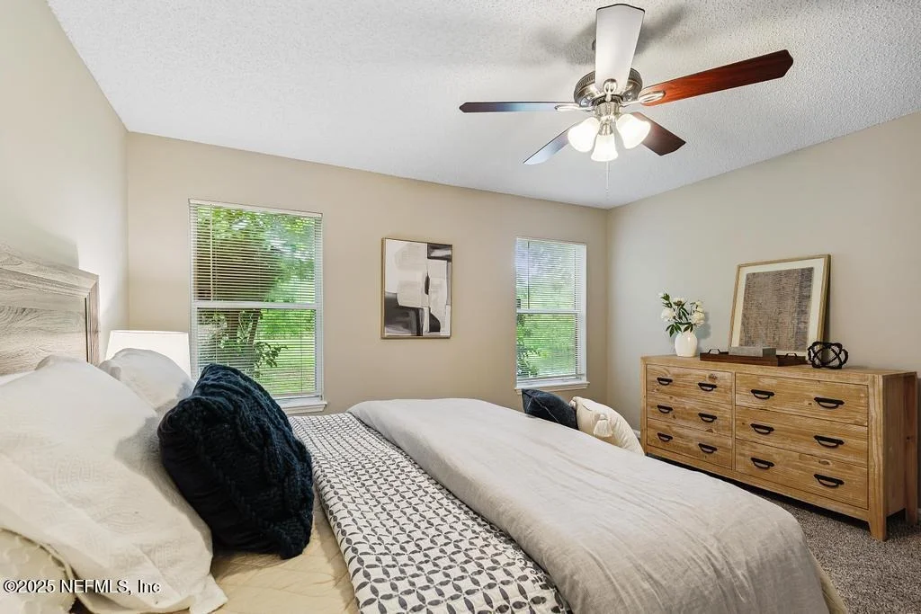 Photo of 1946 COLDFIELD Drive W