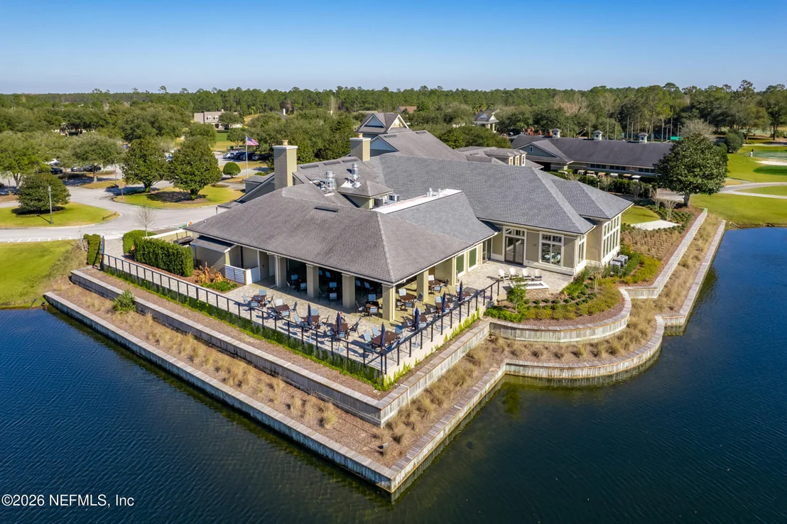 Photo of 907 BROOKHAVEN Drive