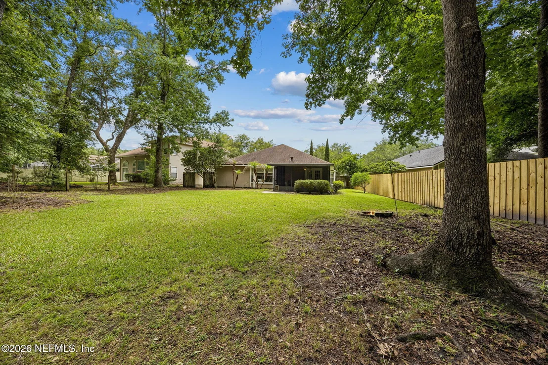 Photo of 556 REDBERRY Lane