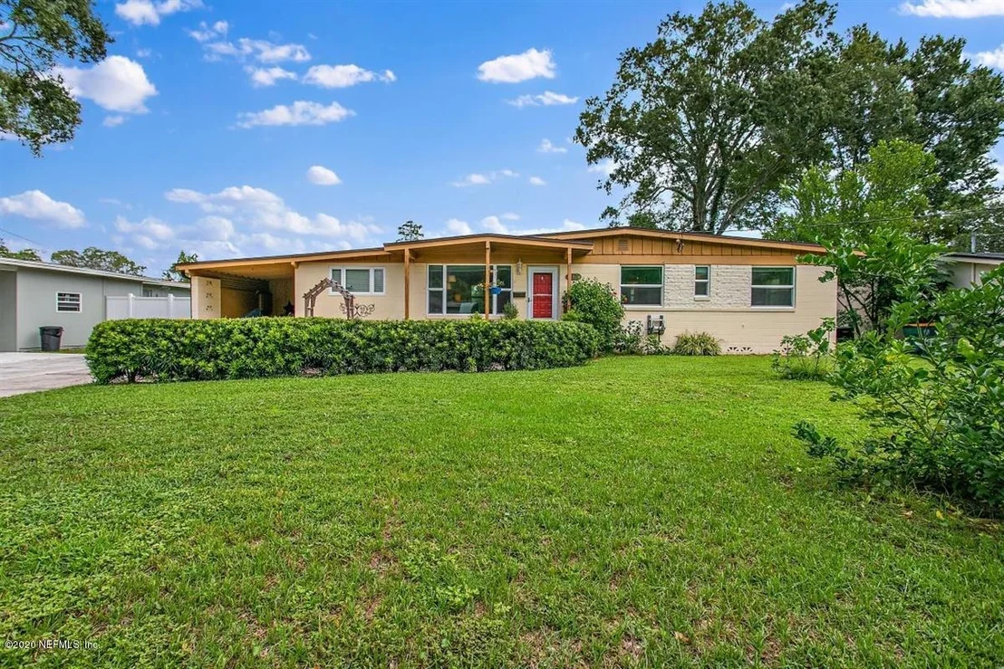Photo of 7470 SPINOLA Road