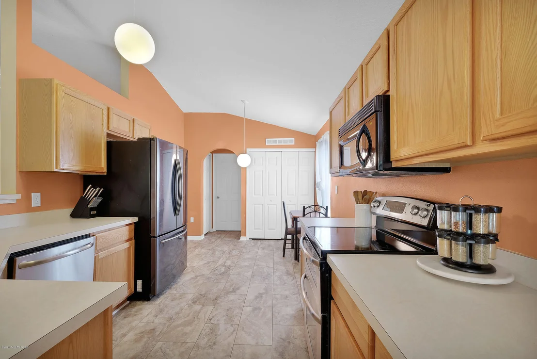 Photo of 196 KING ARTHUR Court