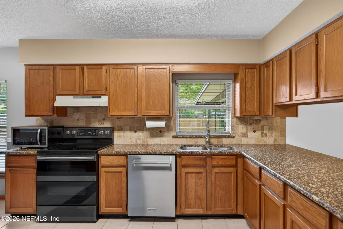 Photo of 972 REXFIELD Terrace