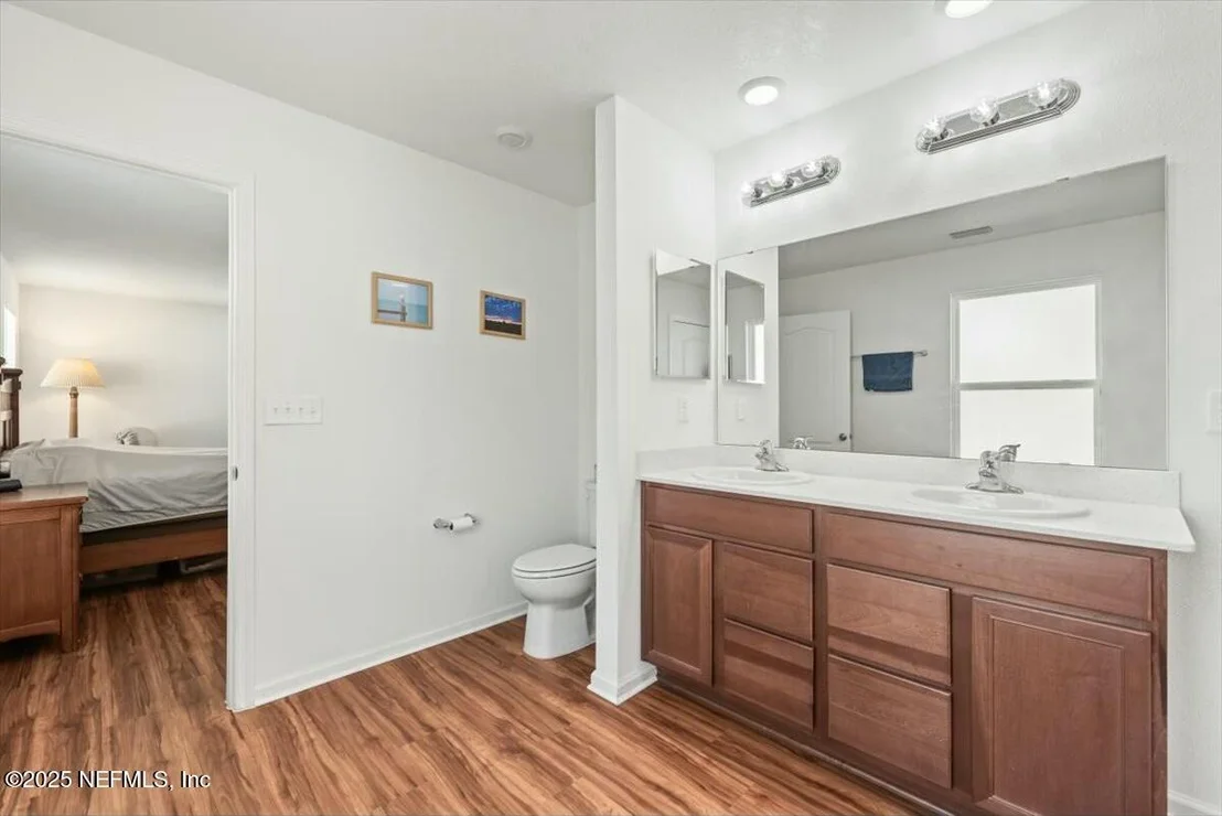 Photo of 10451 COLLINS FIELD Circle