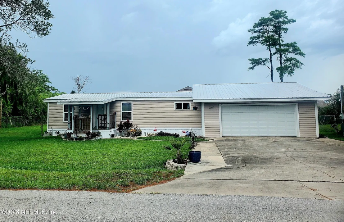 Photo of 482 RAVENSWOOD Drive