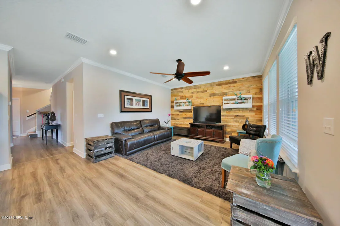 Photo of 102 FOREST EDGE Drive
