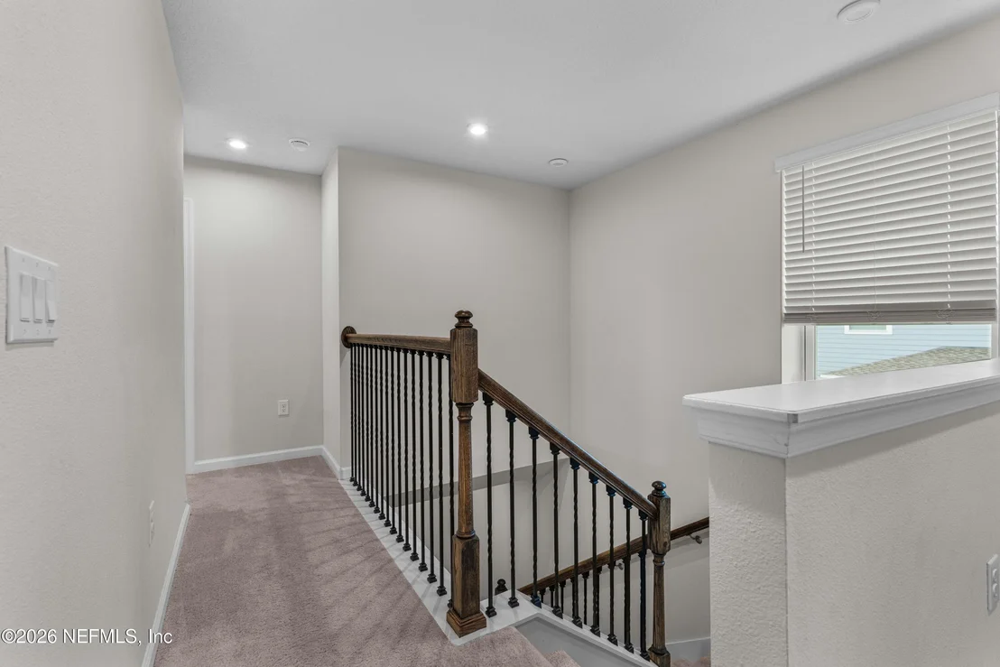 Photo of 226 TOWER Court