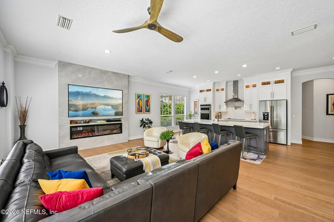 Photo of 2567 FERNTREE Lane