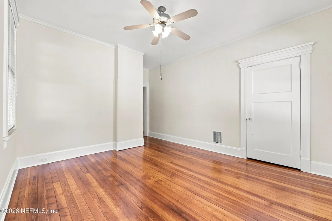 Photo of 520 RIVER Street