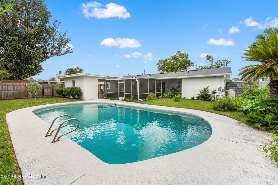 Photo of 3834 EDIDIN Drive
