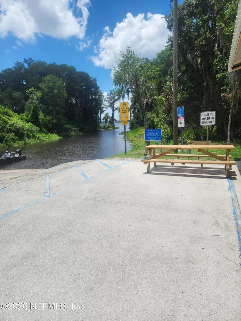 Photo of 2355 SE STATE ROAD 100