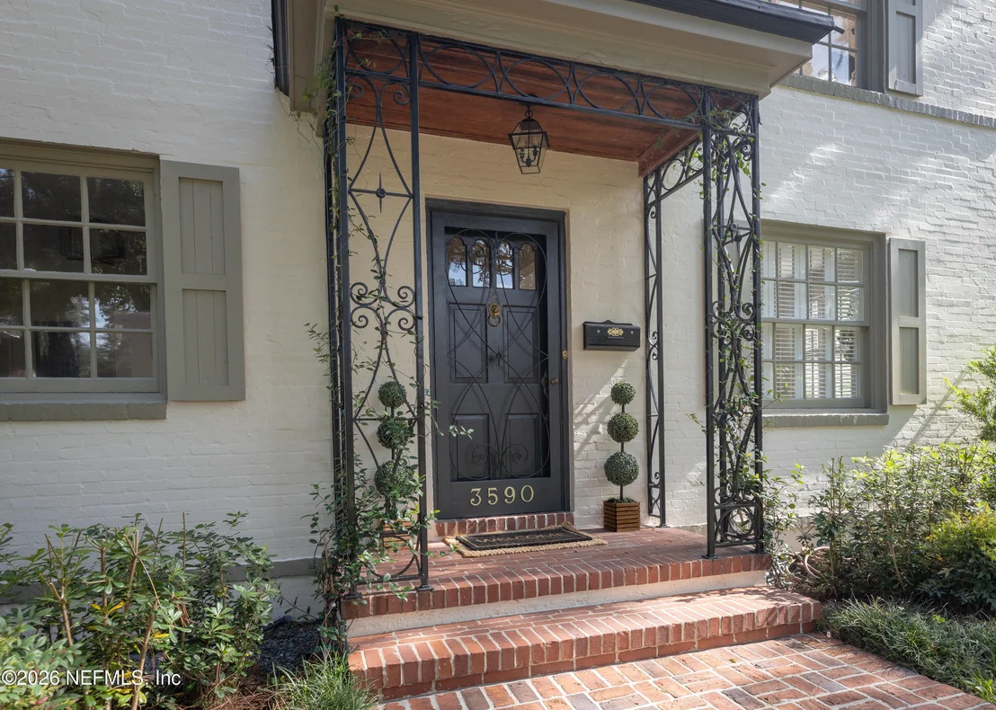 Photo of 3590 HEDRICK Street