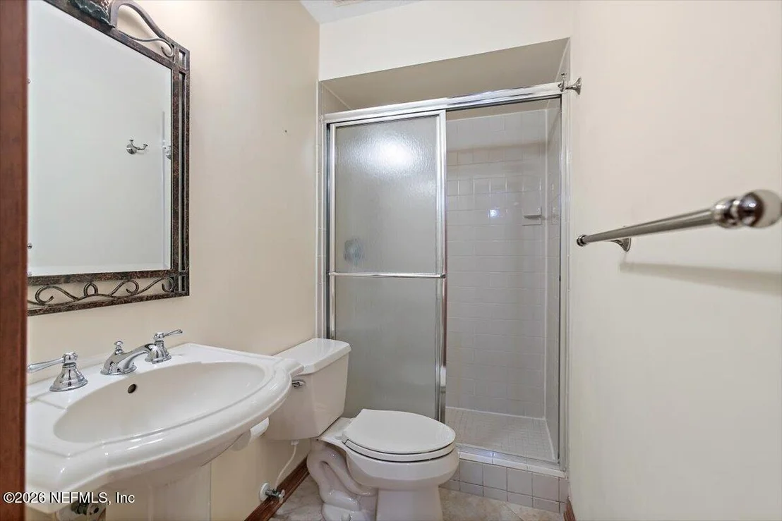 Photo of 1902 N SHERRY Drive N