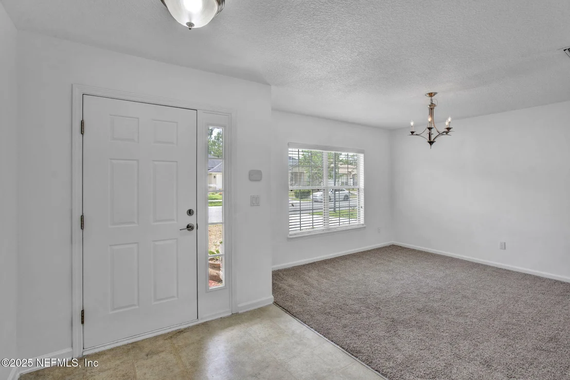 Photo of 6719 ROYAL LEAF Lane