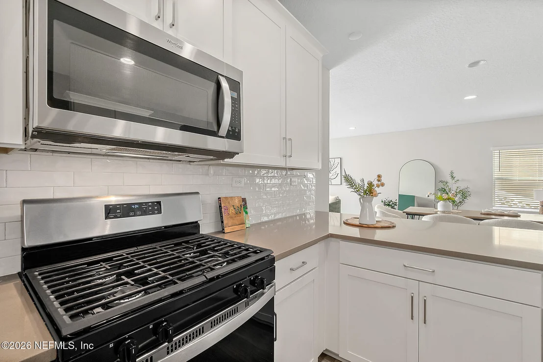 Photo of 542 SILVER LANDING Drive