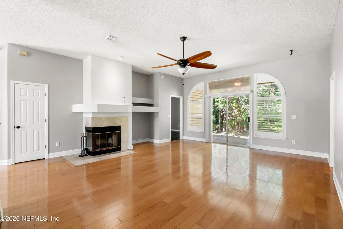 Photo of 12944 SUMMERWIND Lane