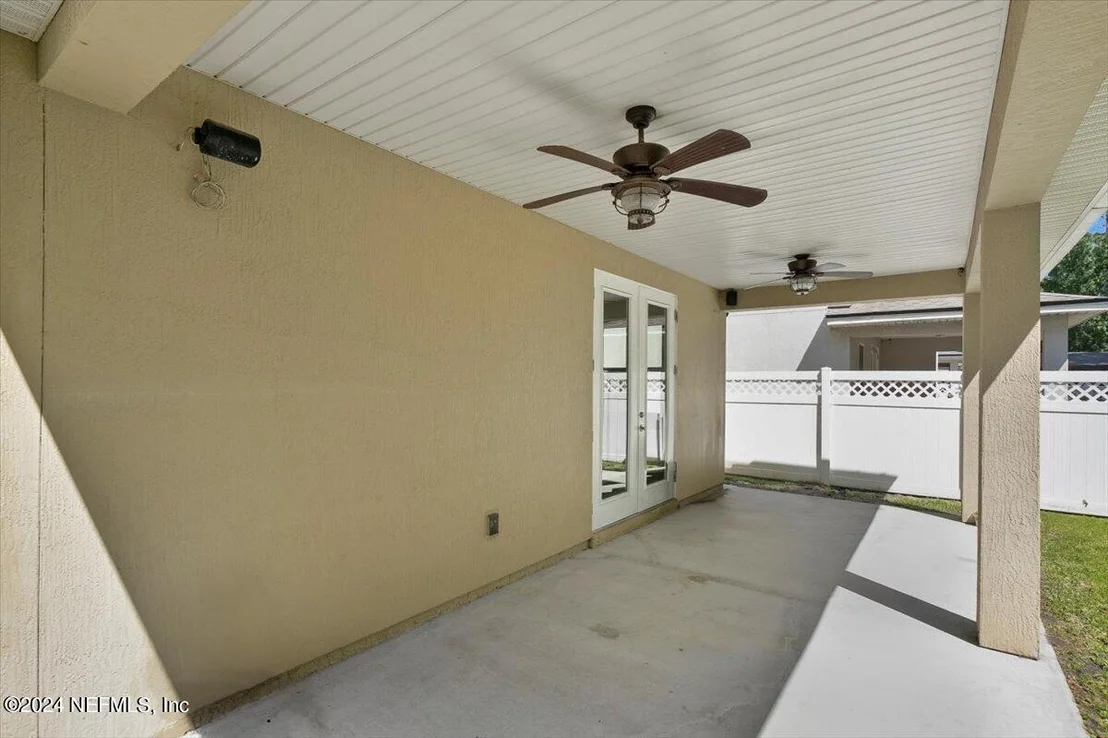 Photo of 472 GLENDALE Lane