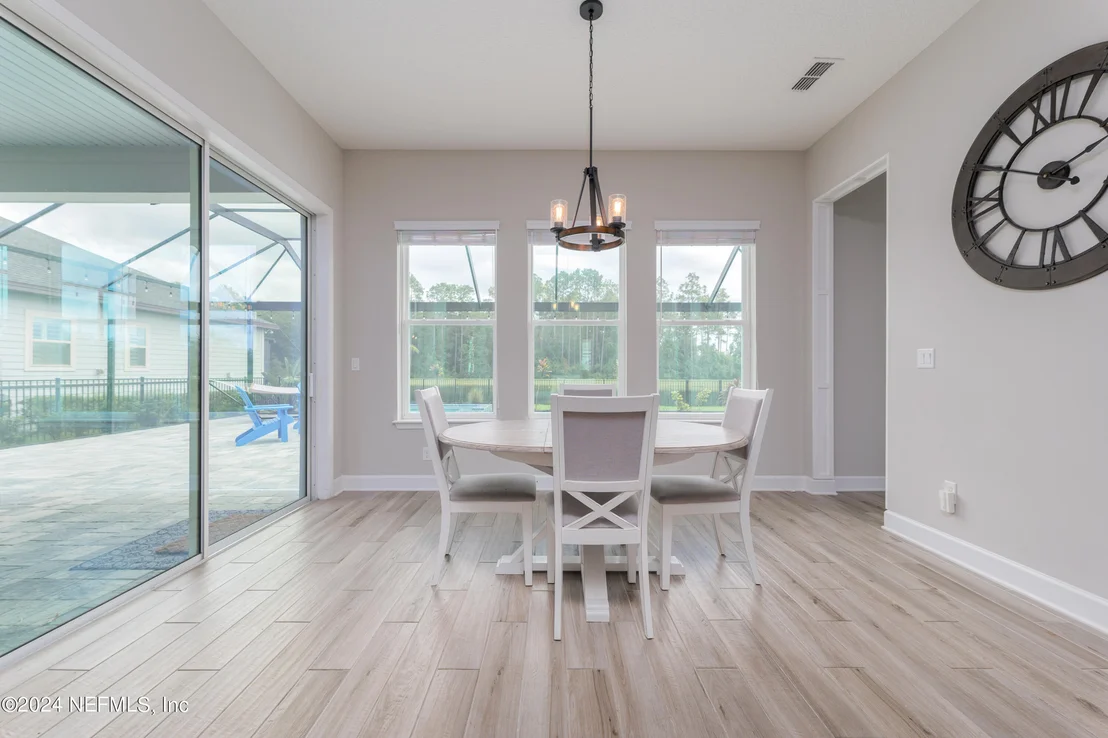 Photo of 818 OUTLOOK Drive