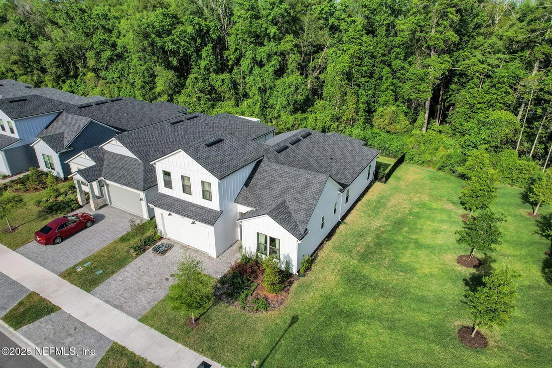 Photo of 10149 FILAMENT Boulevard