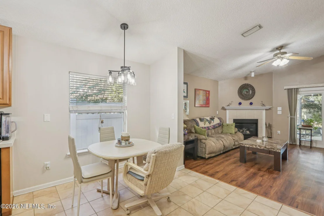 Photo of 1336 RIVER CITY Street