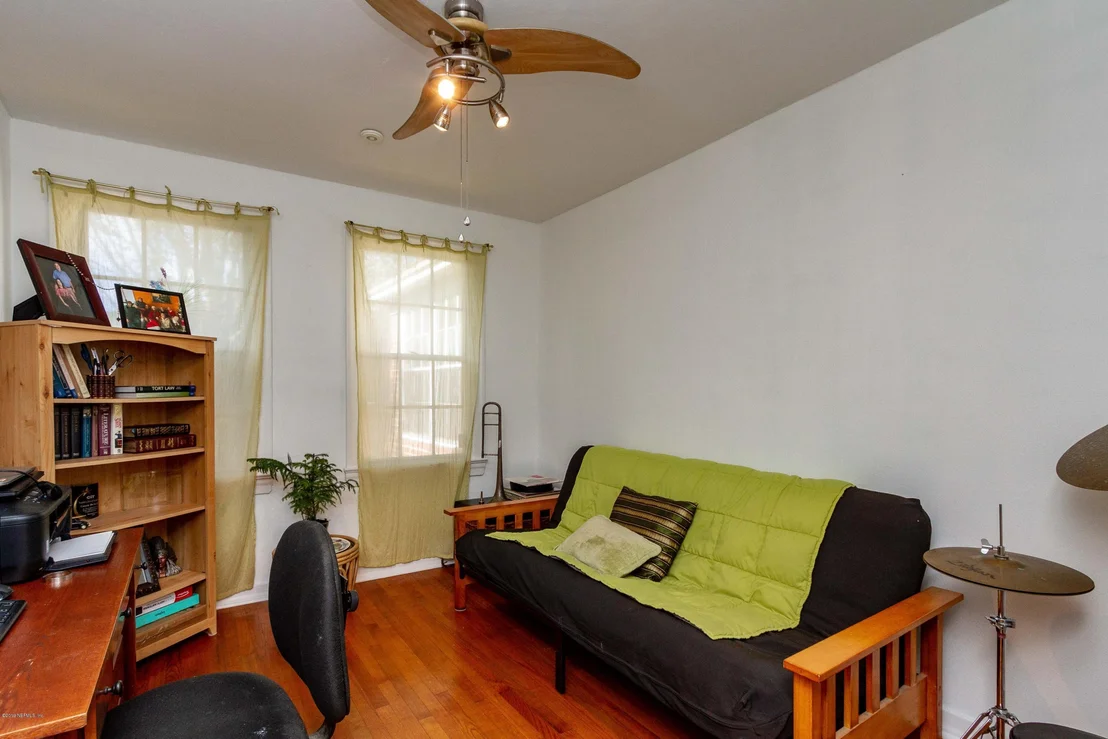 Photo of 2150 TRAYMORE Road
