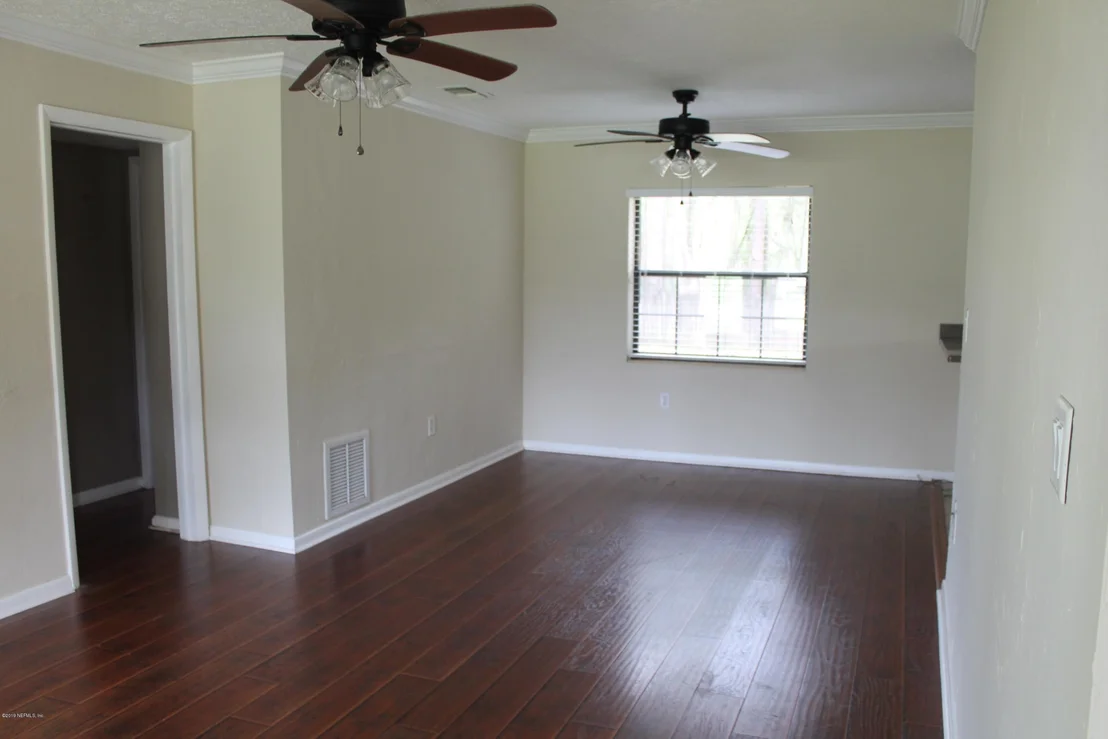 Photo of 1241 JOHNS Drive