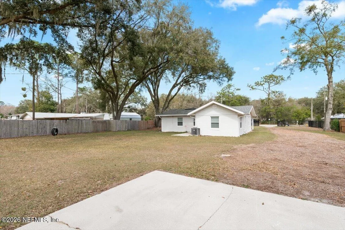 Photo of 9268 HIPPS Road