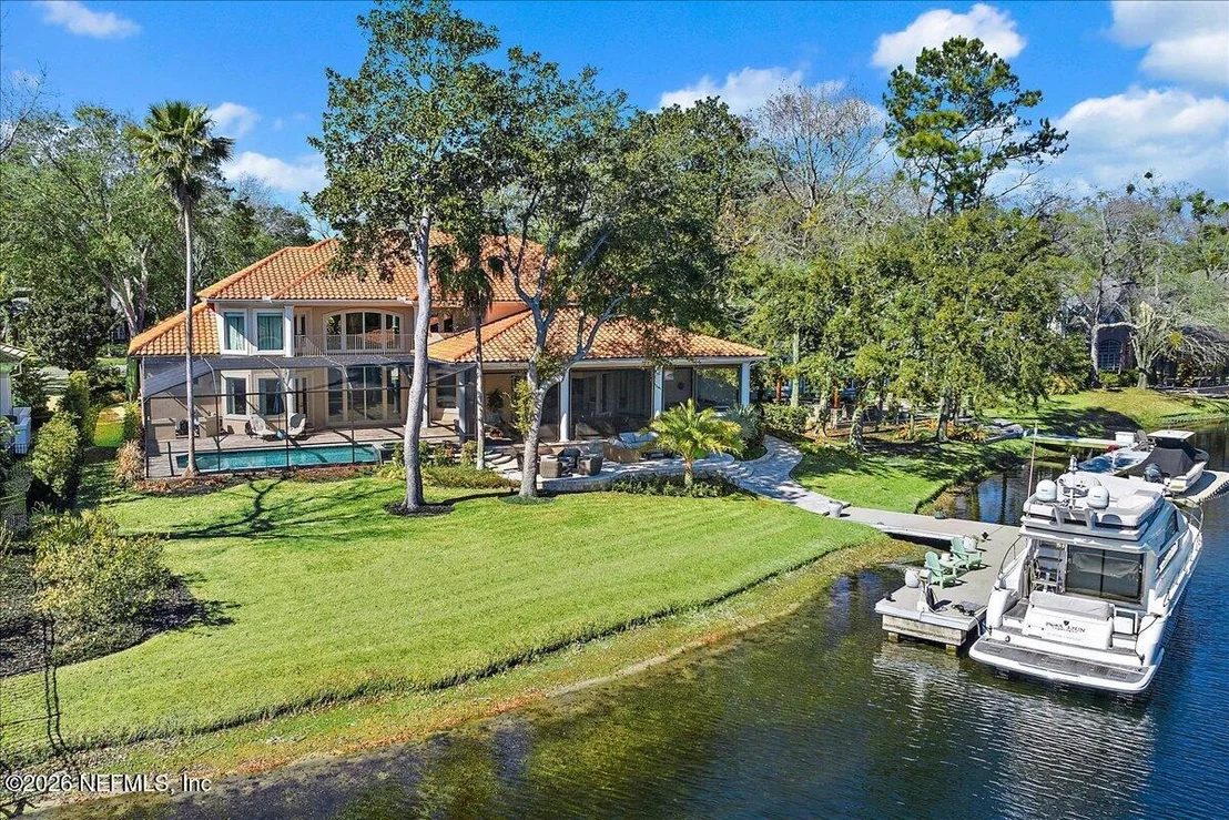 Photo of 821 QUEENS HARBOR Boulevard