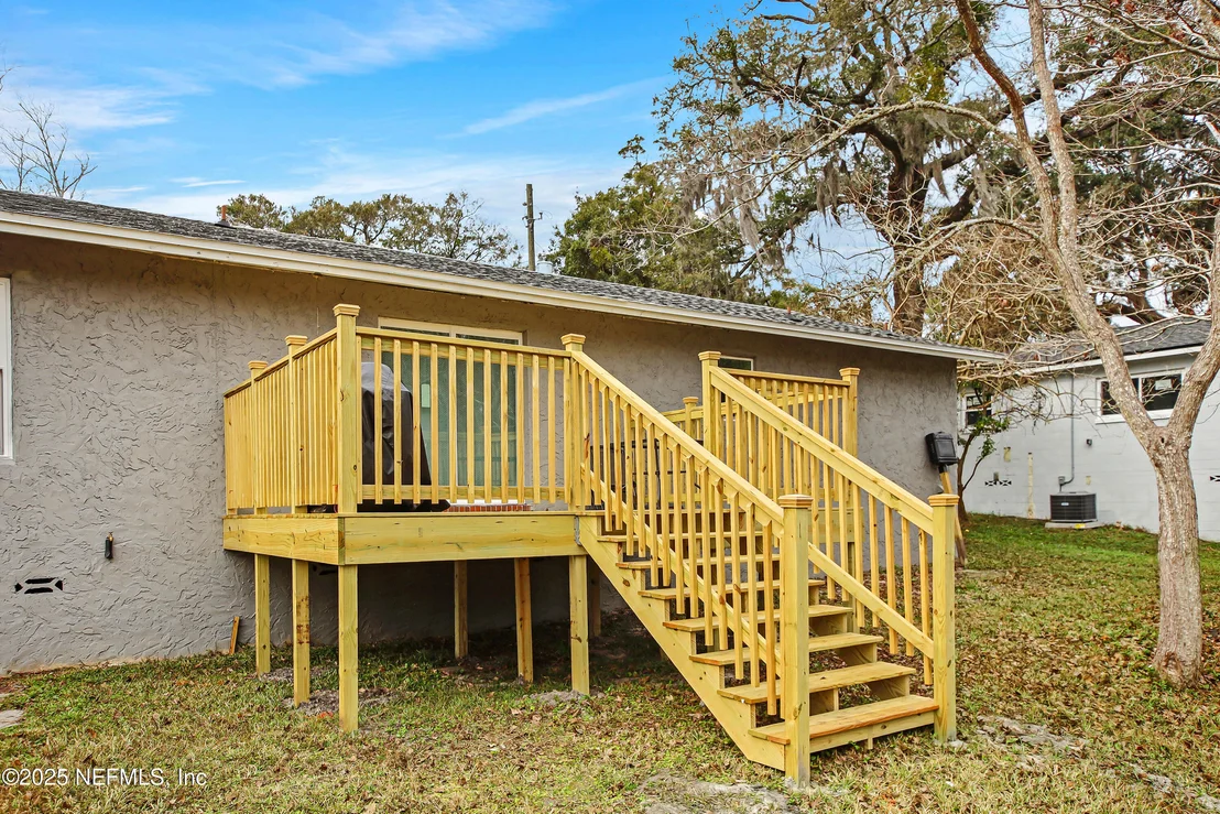 Photo of 1573 ALETHA Drive