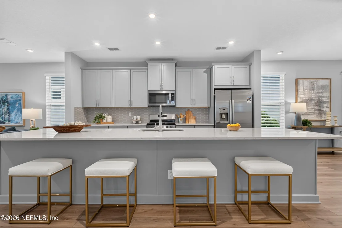 Photo of 359 PINELLAS Way