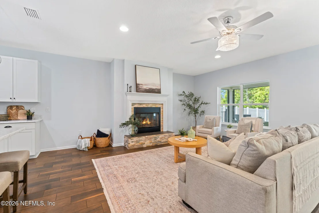 Photo of 189 ONYX Court