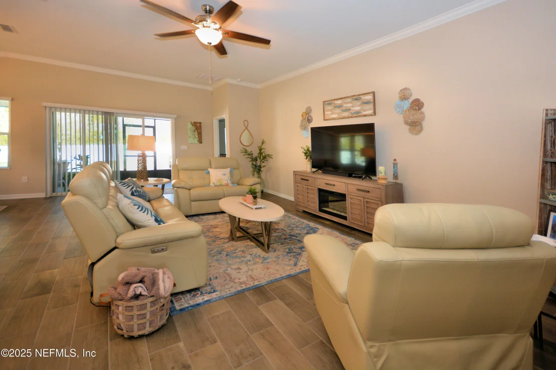 Photo of 143 DOVE TREE Lane