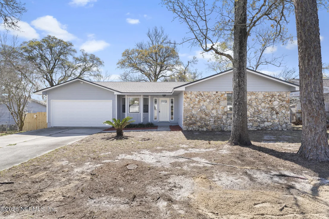 Photo of 11546 BROAD LEAF Drive