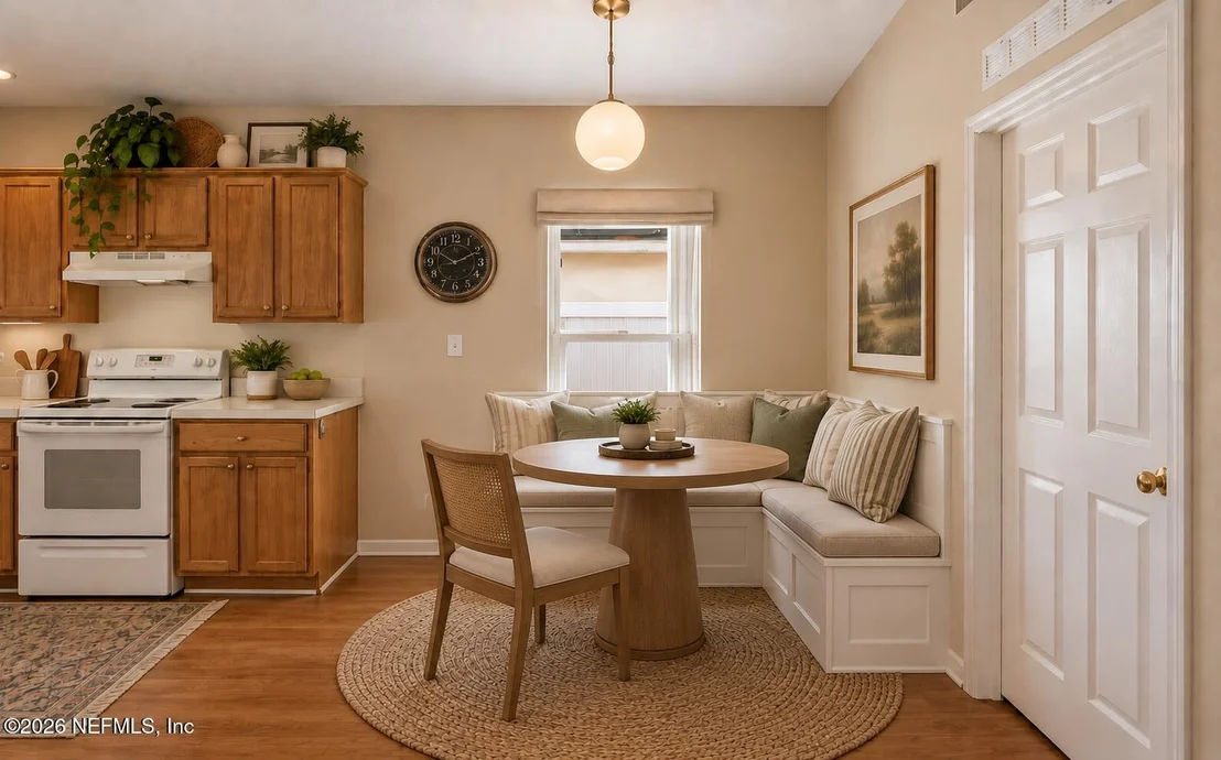 Photo of 2274 PEERLESS Lane W
